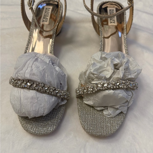 Badgley Mischka Gold Sandals - Picture 2 of 7